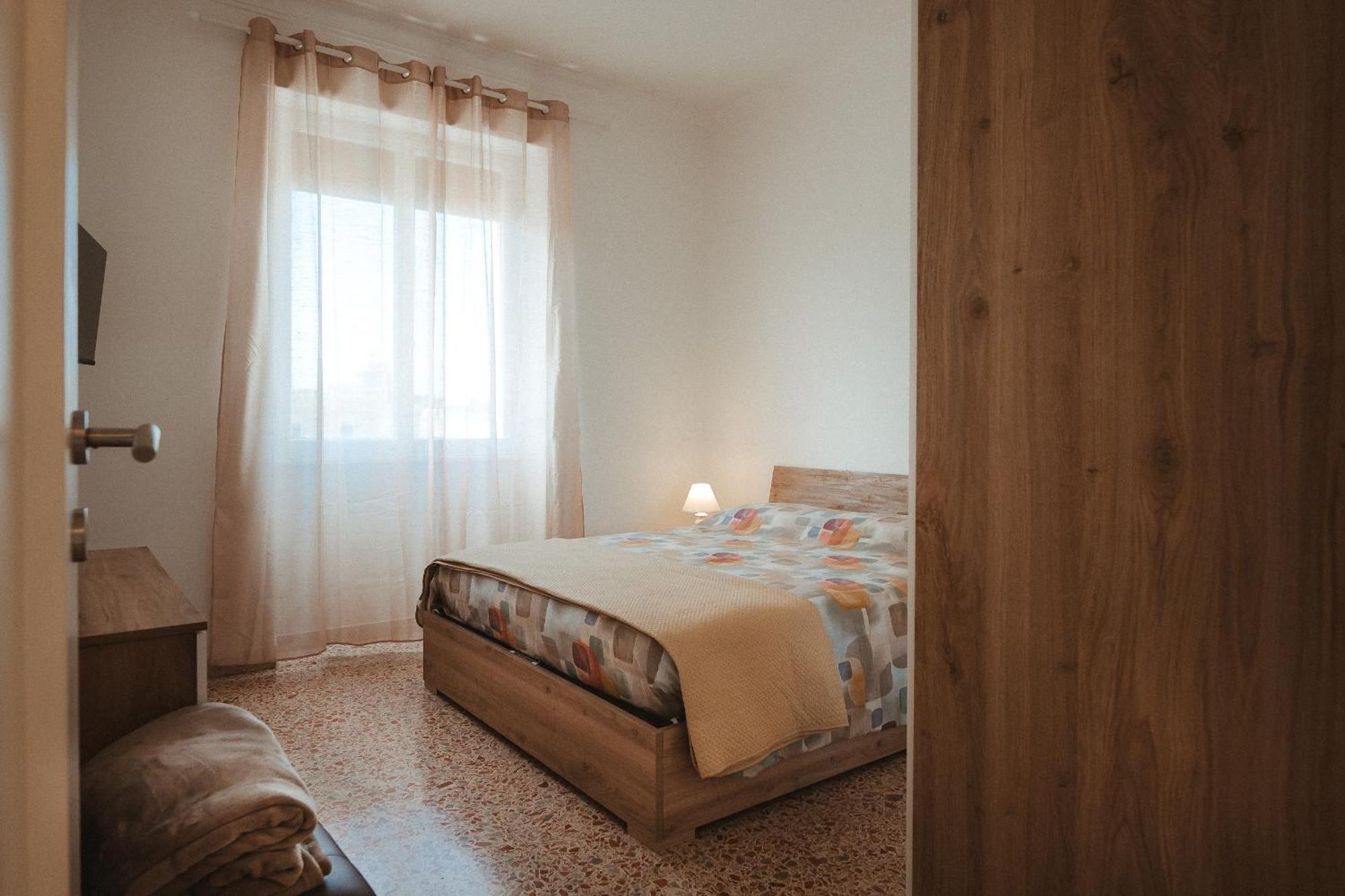 La Casetta Al Mercato チビタベッキア 部屋 写真